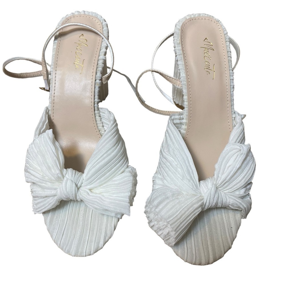 NEW WHITE BRIDAL HEELED SANDALS WITH BOWS - Picture 3 of 6